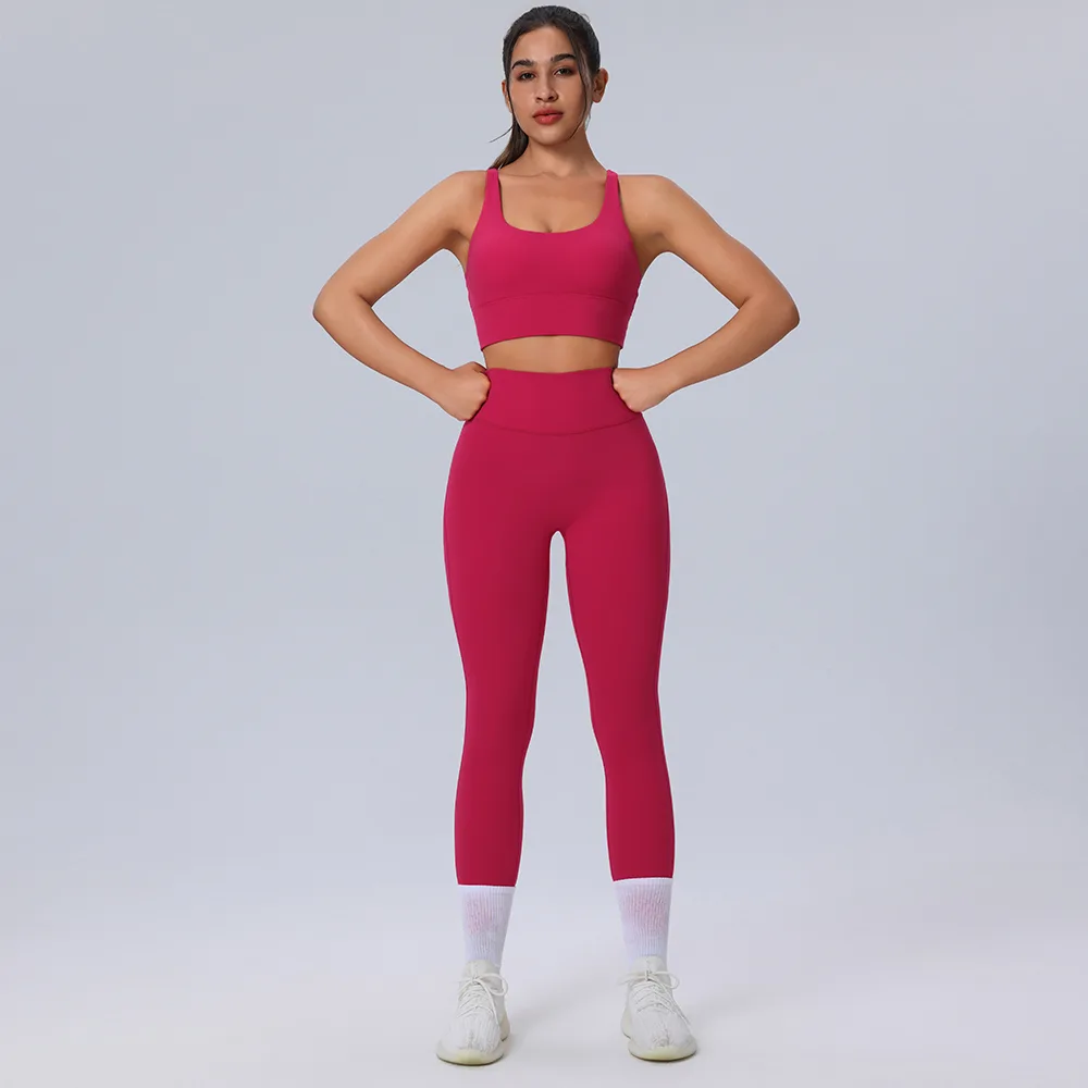 red-smooth-leggings-front