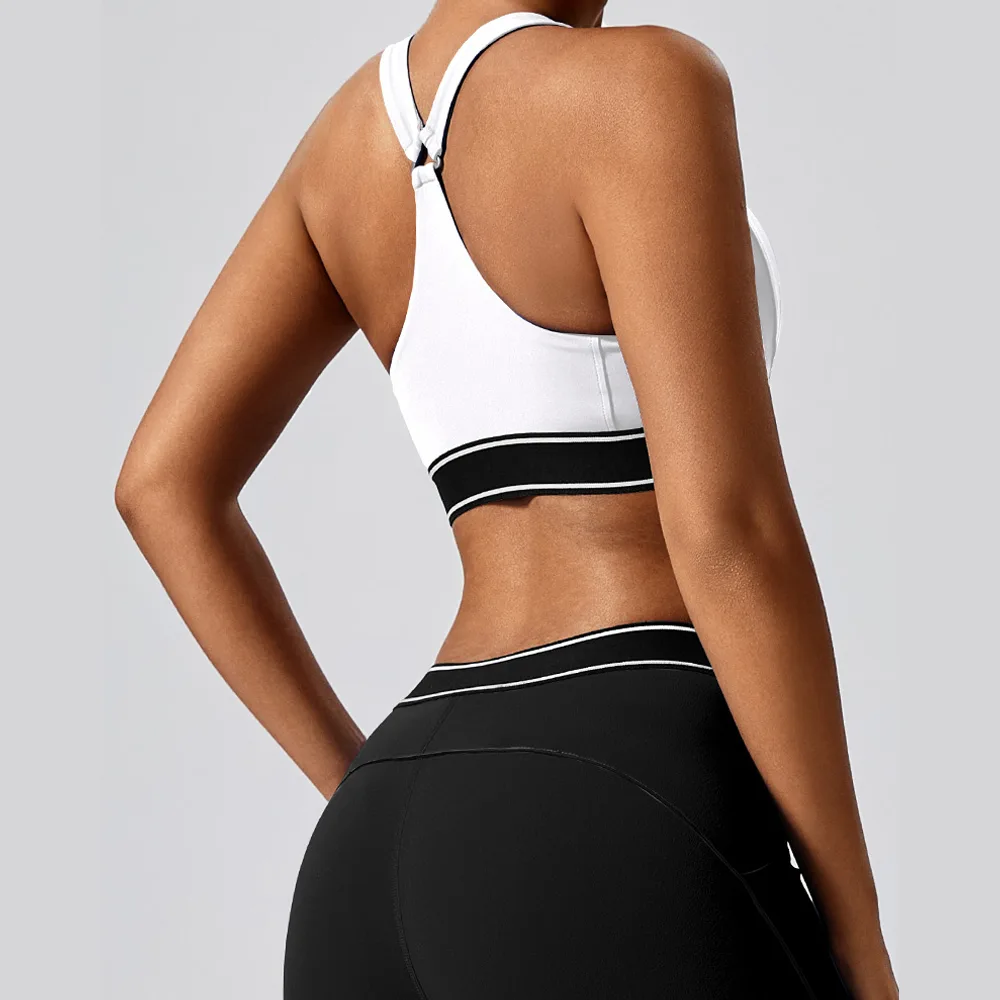 workout-black-and-white-set-1