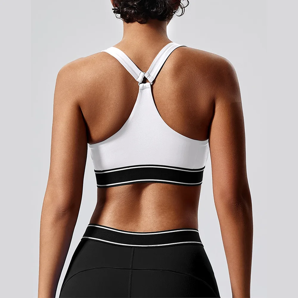 workout-black-and-white-set
